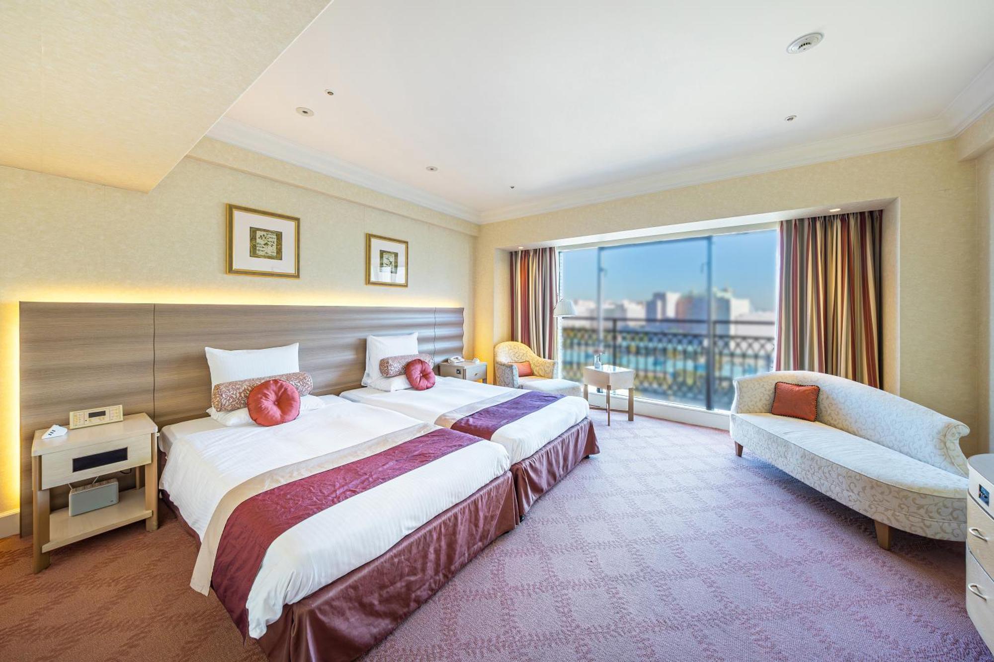 Hotel Okura Tokyo Bay Urayasu Exterior photo Deluxe Room