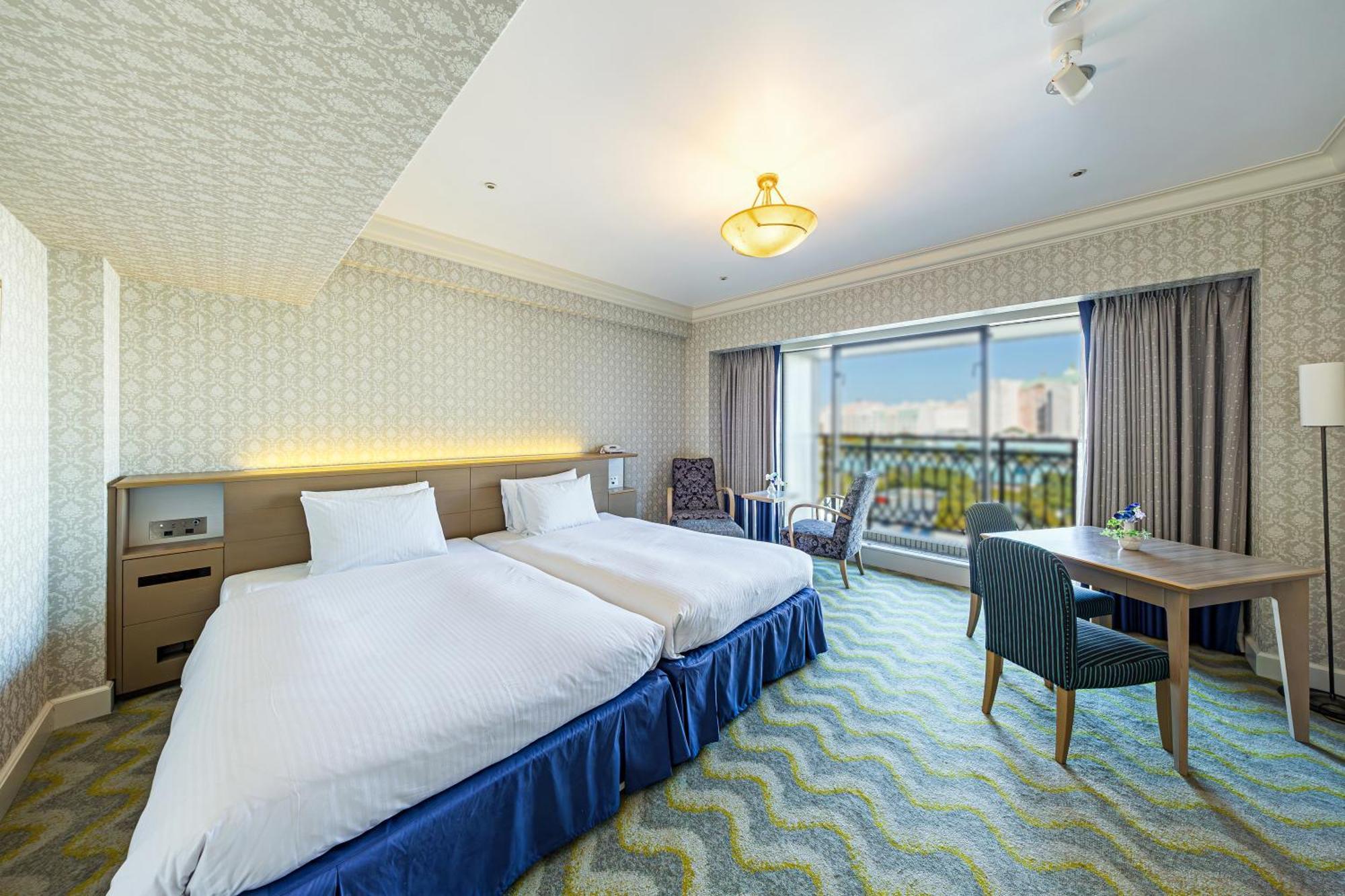 Hotel Okura Tokyo Bay Urayasu Exterior photo Deluxe Room